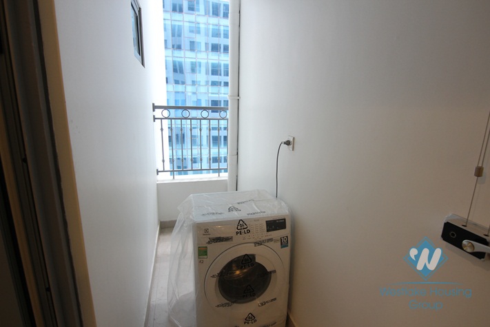 Simple apartment for rent in Vinhomes Nguyen Chi Thanh Ha Noi